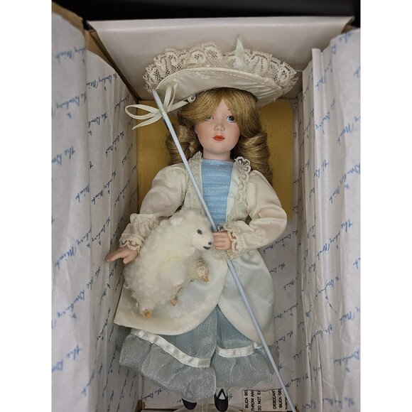 The Danbury Mint Storybook Porcelain Doll Collection "Little Bo Peep"-11" #I1941 - Picture 1 of 10